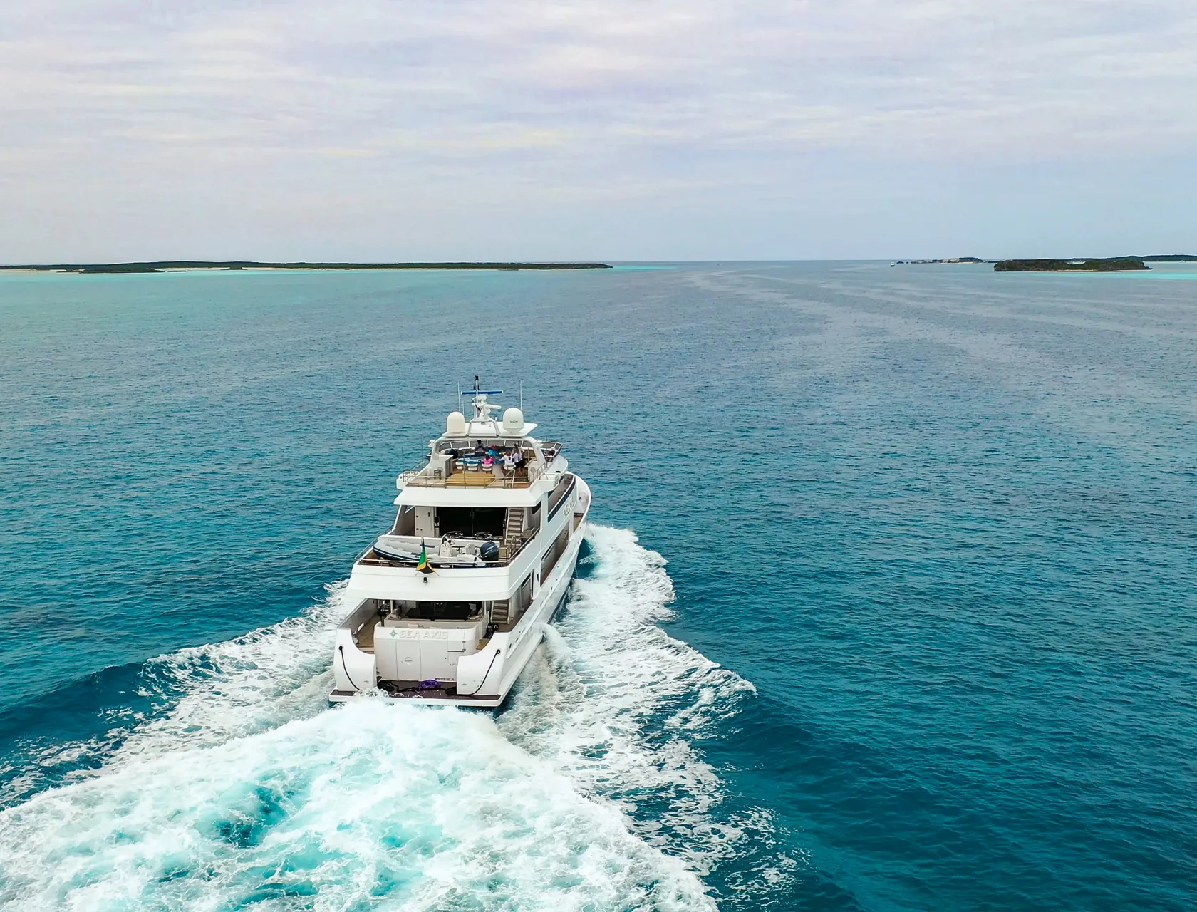 Plan Your Winter Escape to the Caribbean Aboard a Luxury Yacht