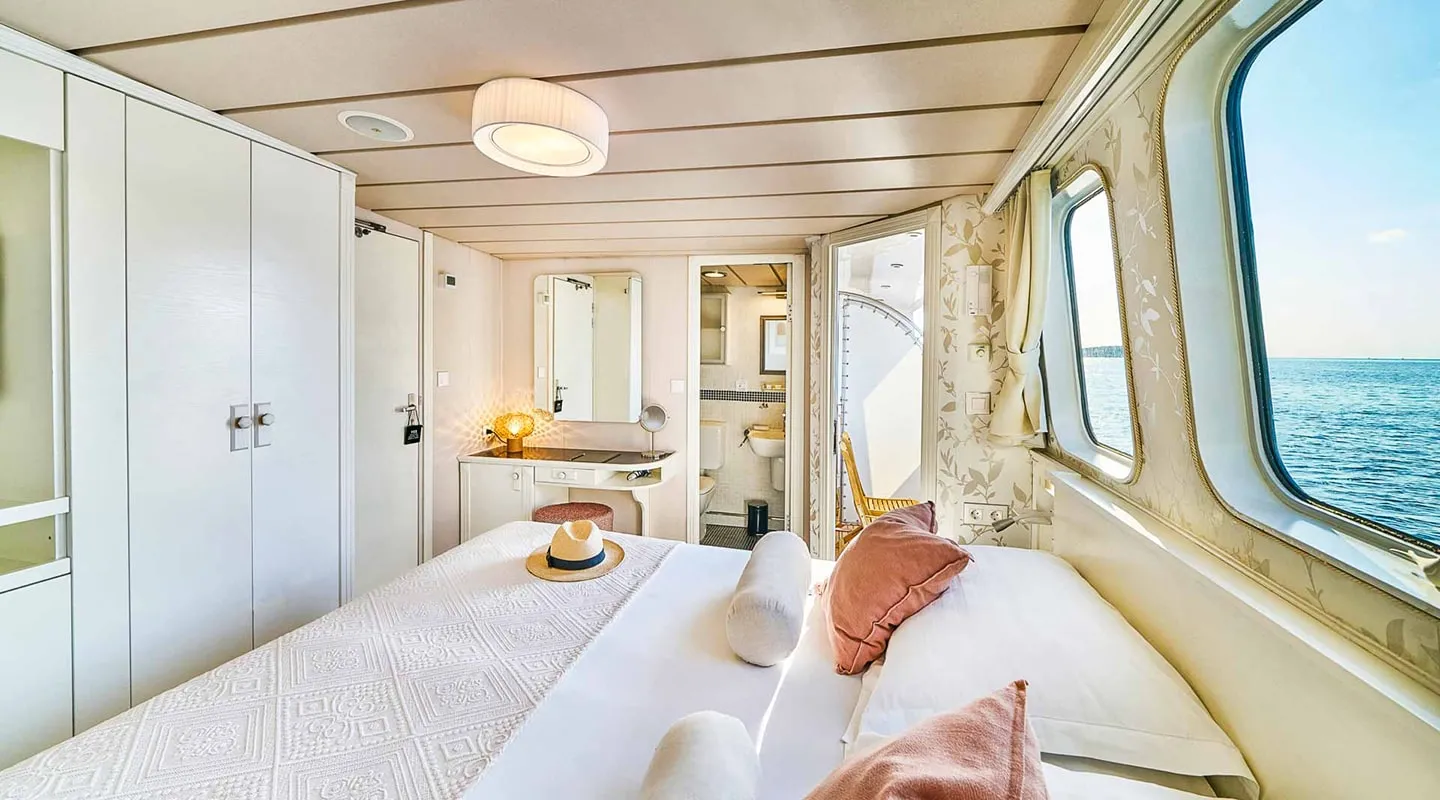 LA PERLA Double cabin