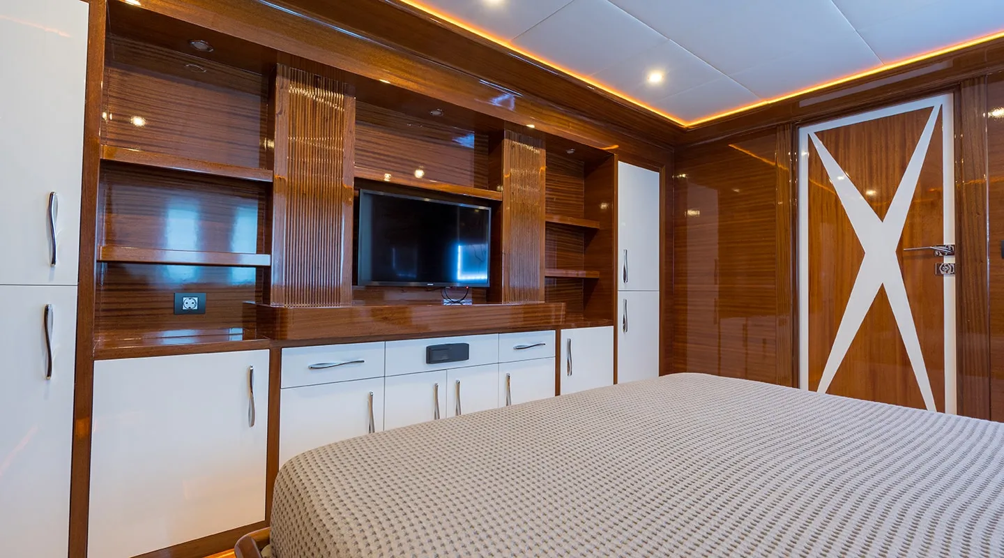 LONG ISLAND Double cabin