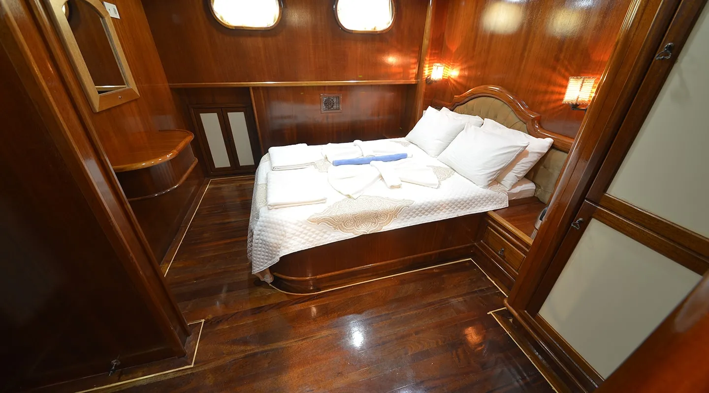 PRENSES BUGCE Double cabin