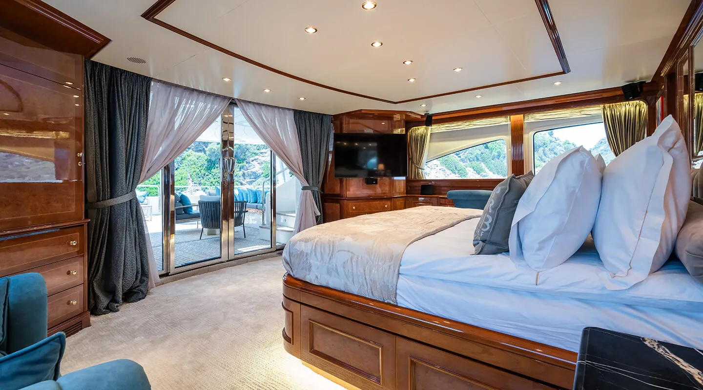 AMADEA Master cabin