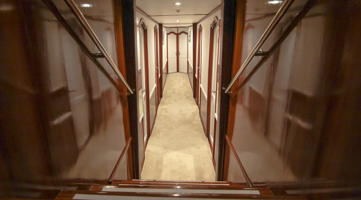 AURUM Hallway