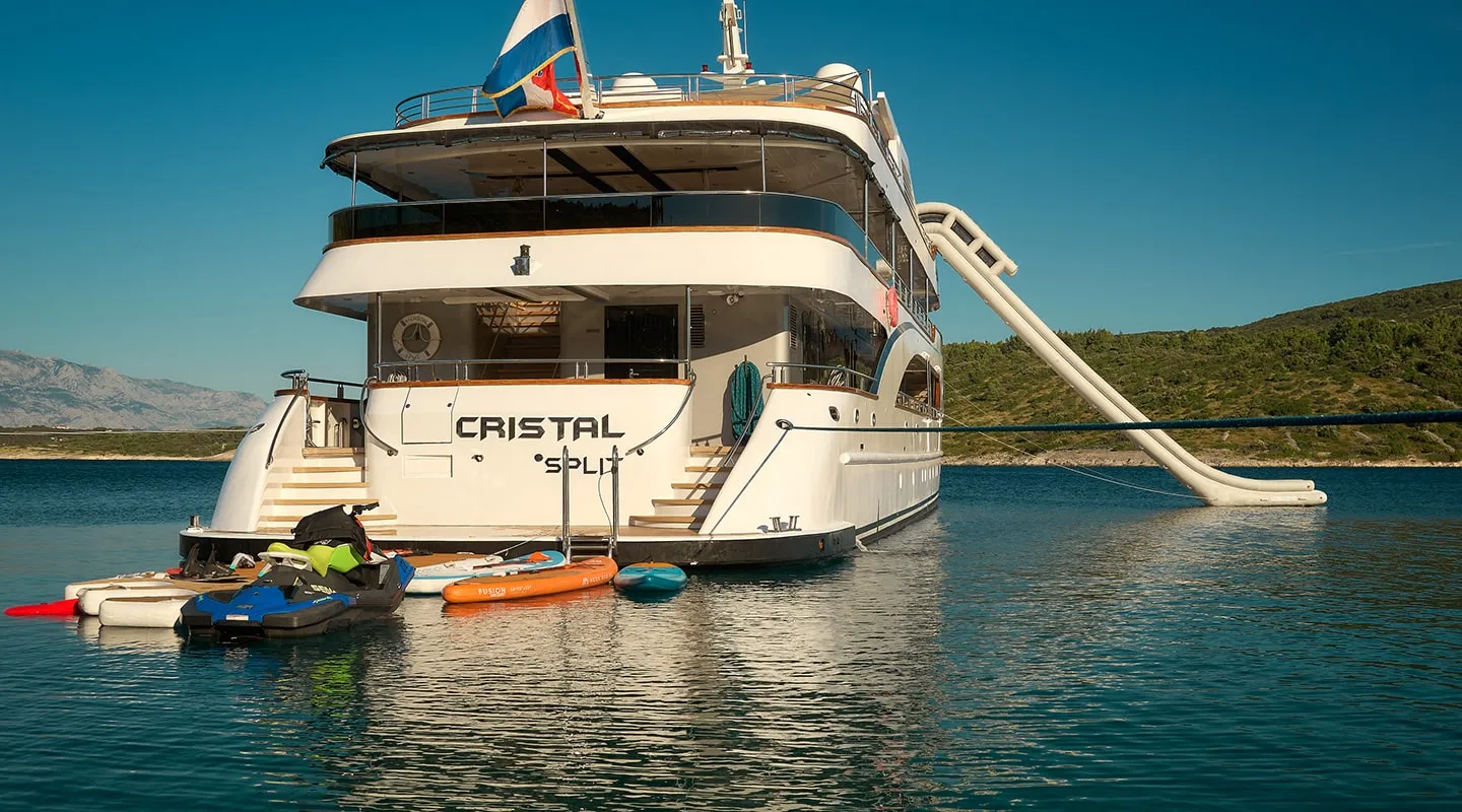 CRISTAL Watersports