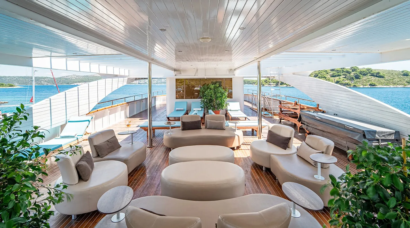 RIVA Sundeck