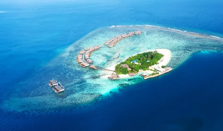 Atolls-and-islands-in-Maldives-from-aerial-view