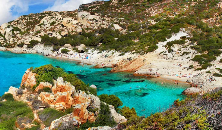 Sardinia-arhipelago-la-Maddalena-Italy