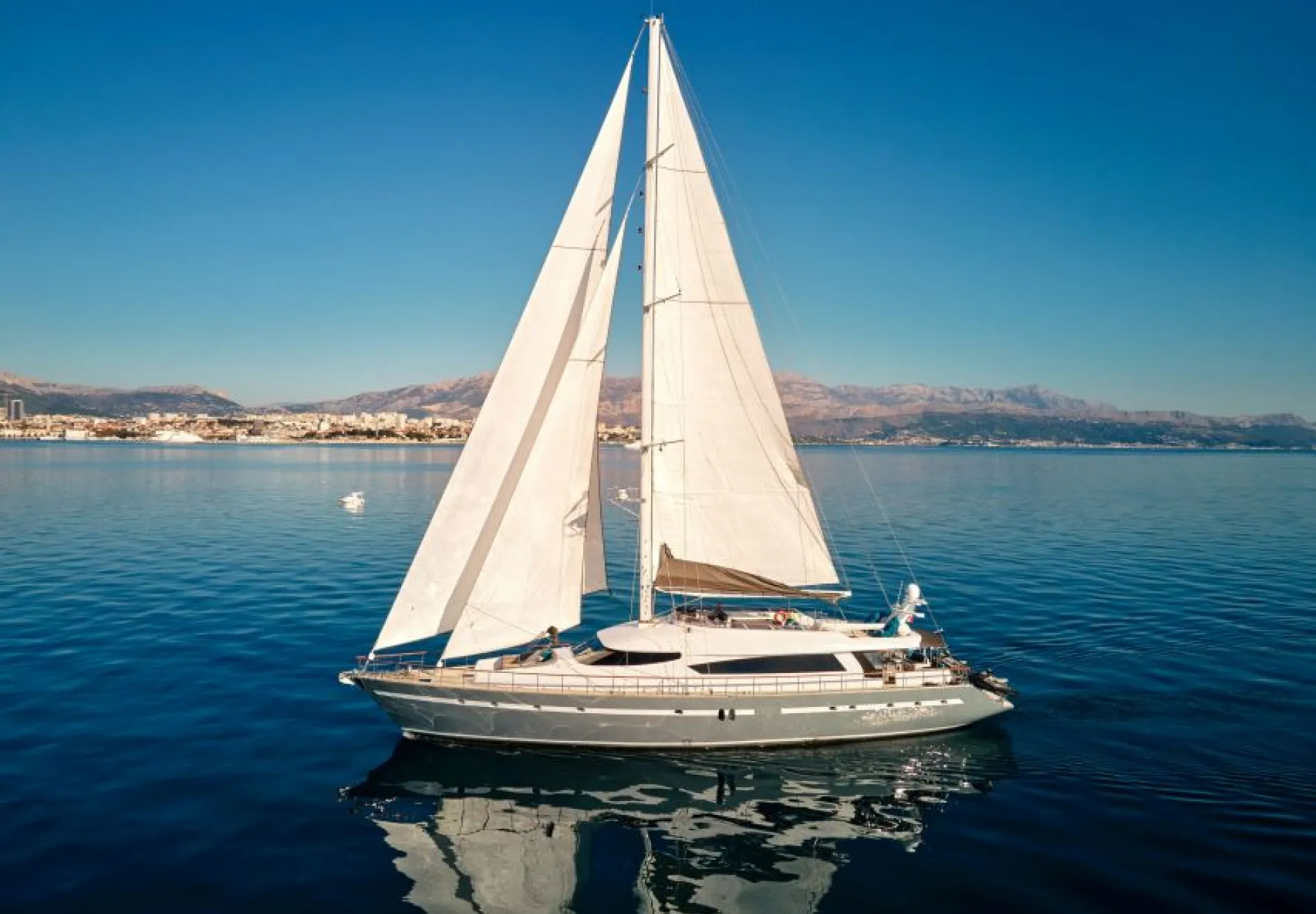 Luxury Sailing Yacht