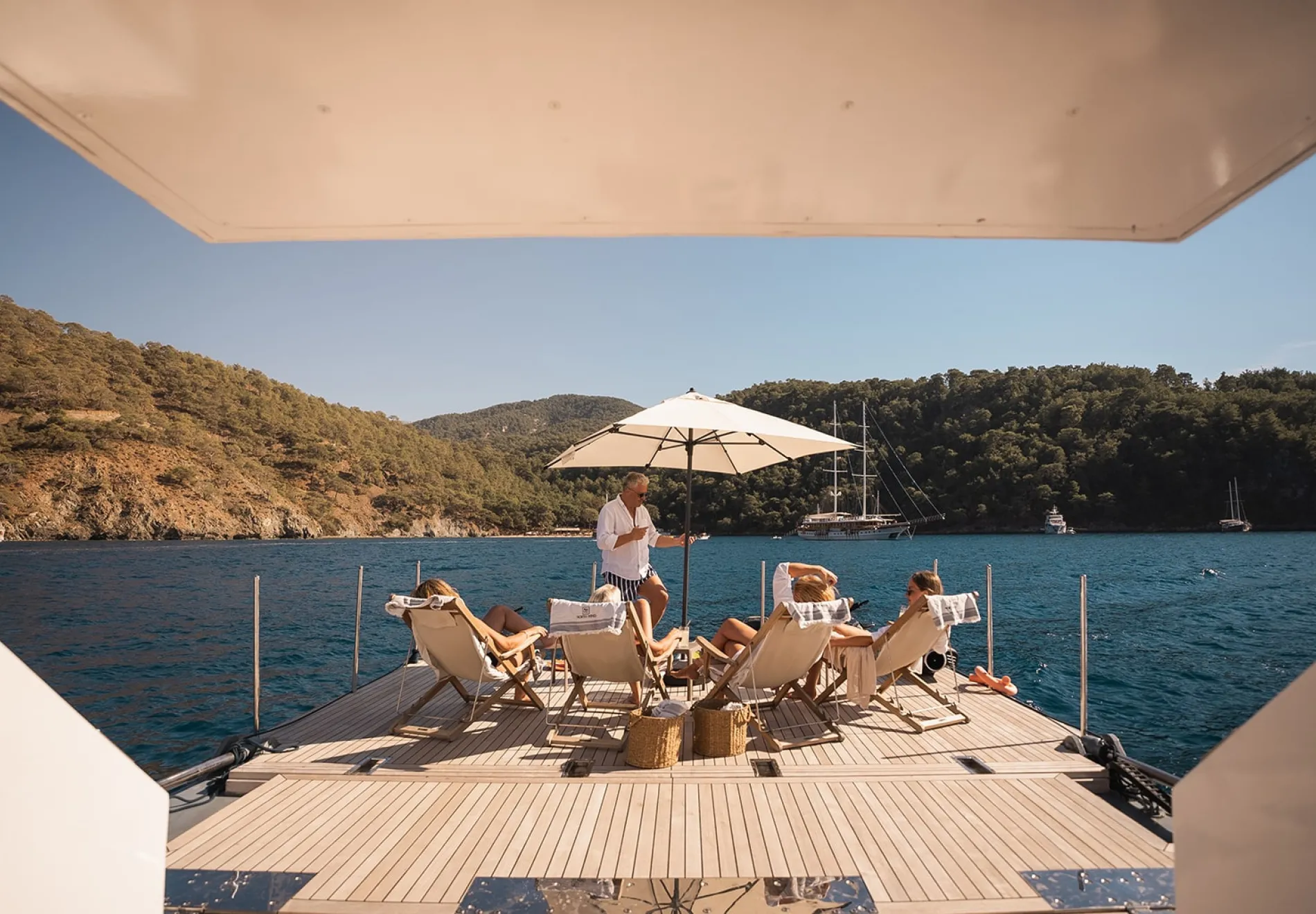 NORTH WIND Swim platform