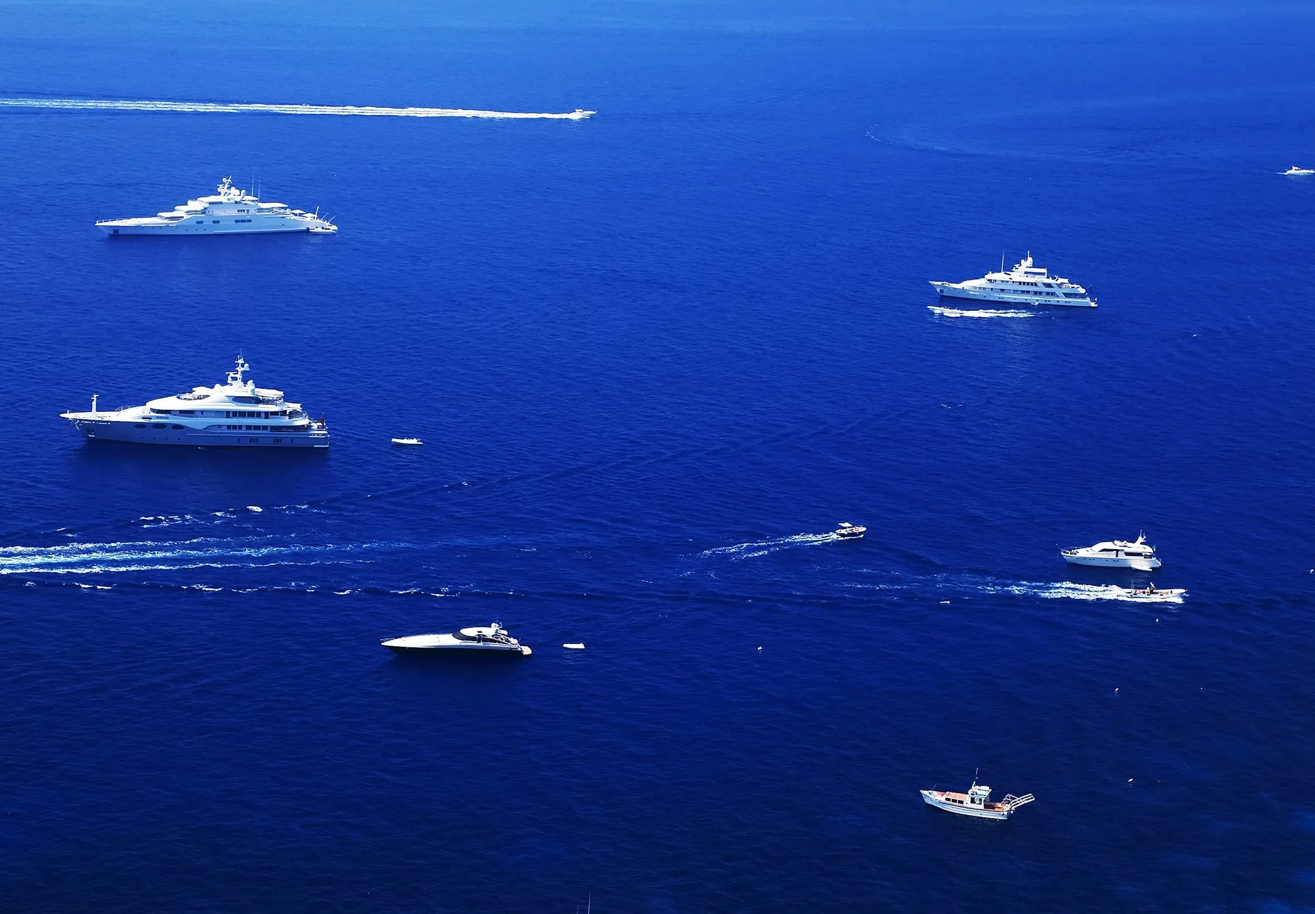 Vast Range of Luxury Yachts