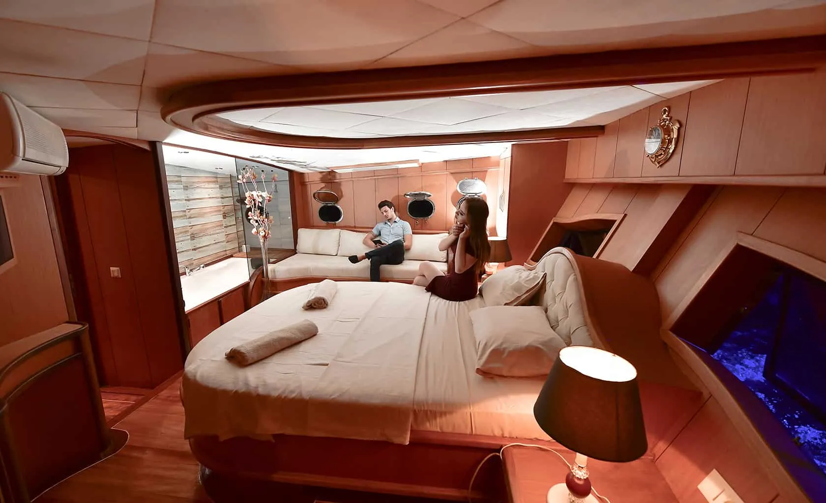 BLU DREAM Master cabin