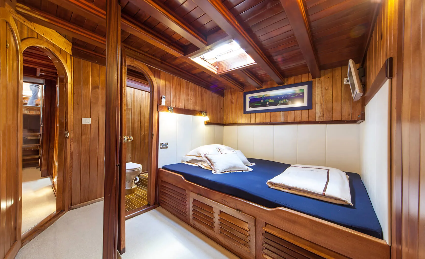 LIBRA Double cabin