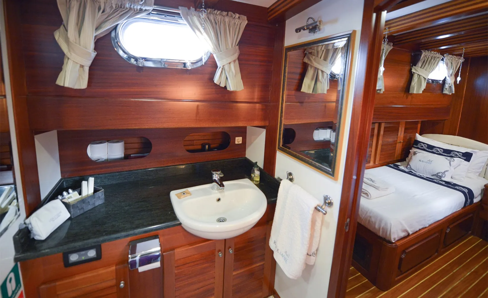 ROS MARE Master cabin