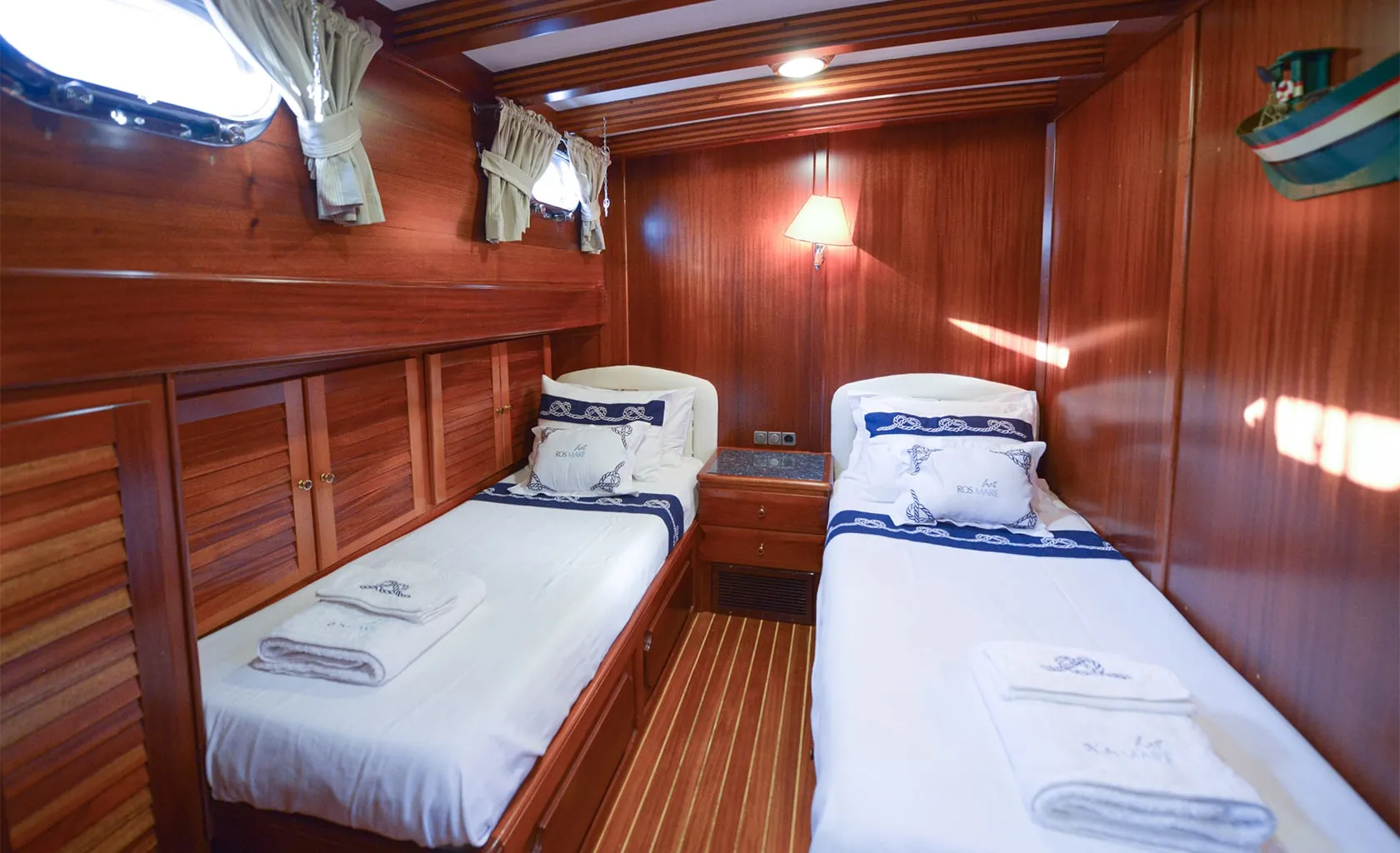 ROS MARE Twin cabin