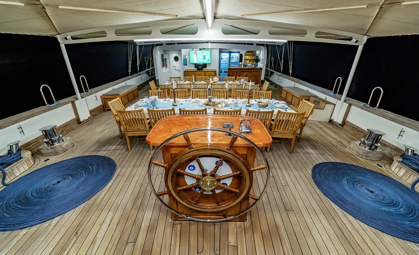 TERSANE 8 Aft deck