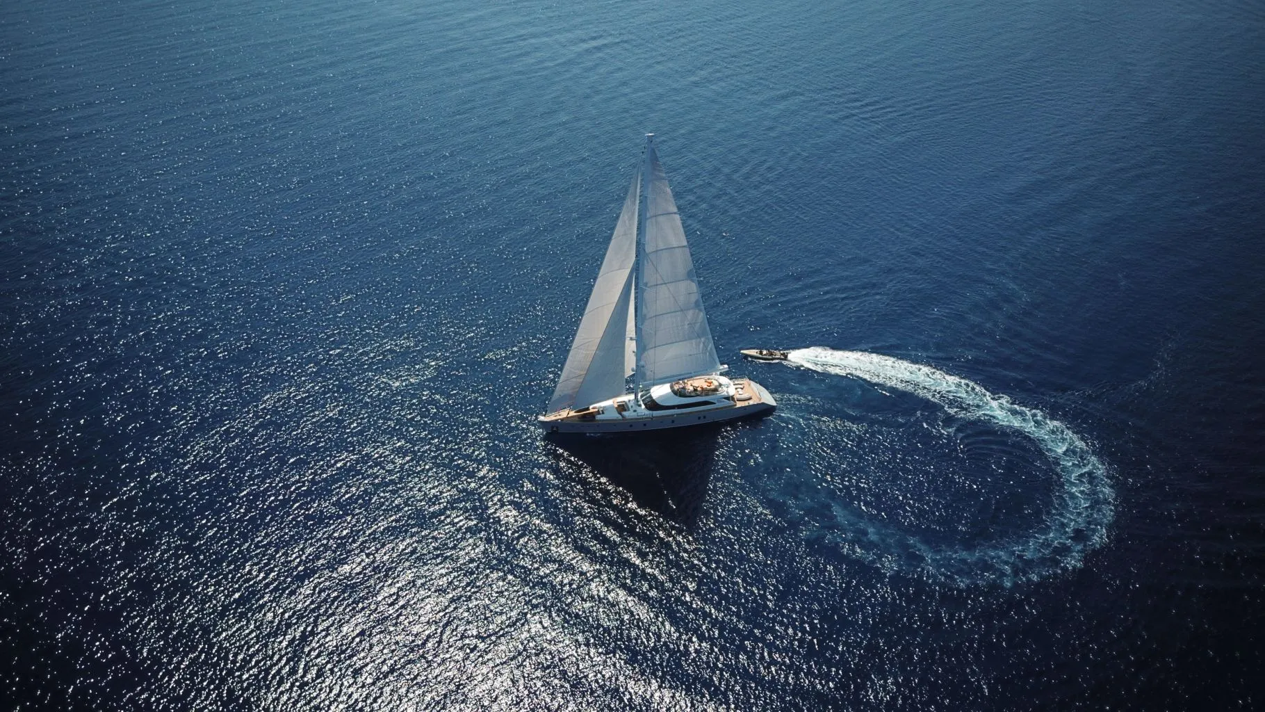 Luxury Yacht Rental 
