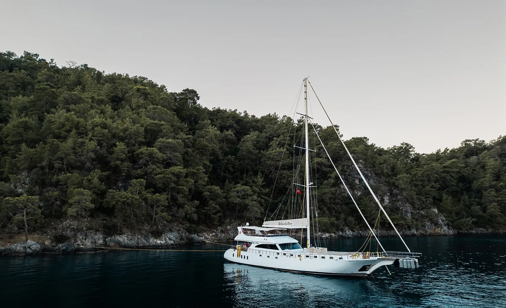 BELGIN SULTAN Anchored