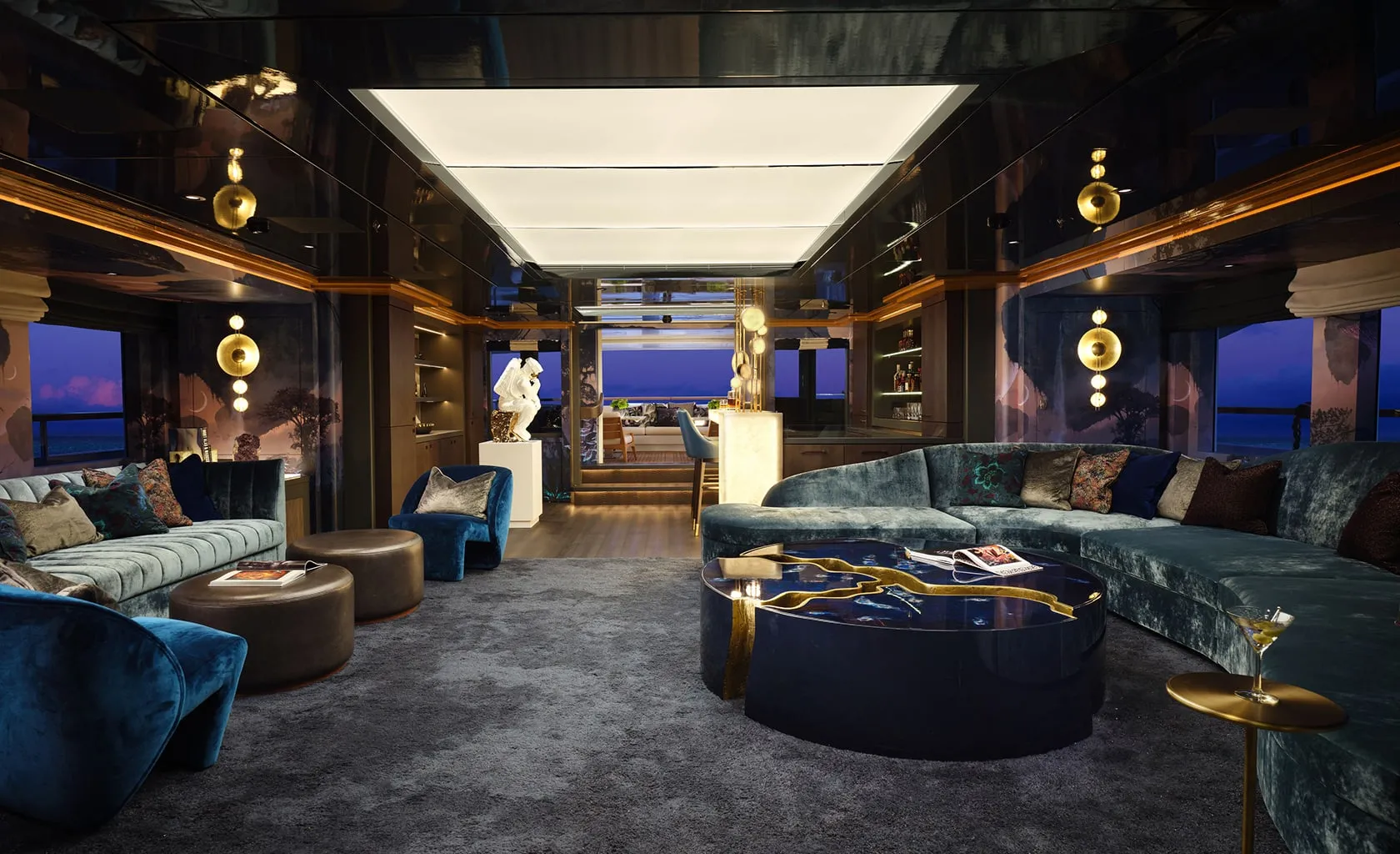 GALAXY Main deck saloon