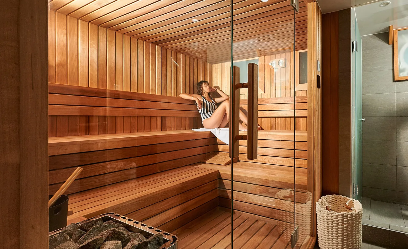 LUPUS MARE Sauna