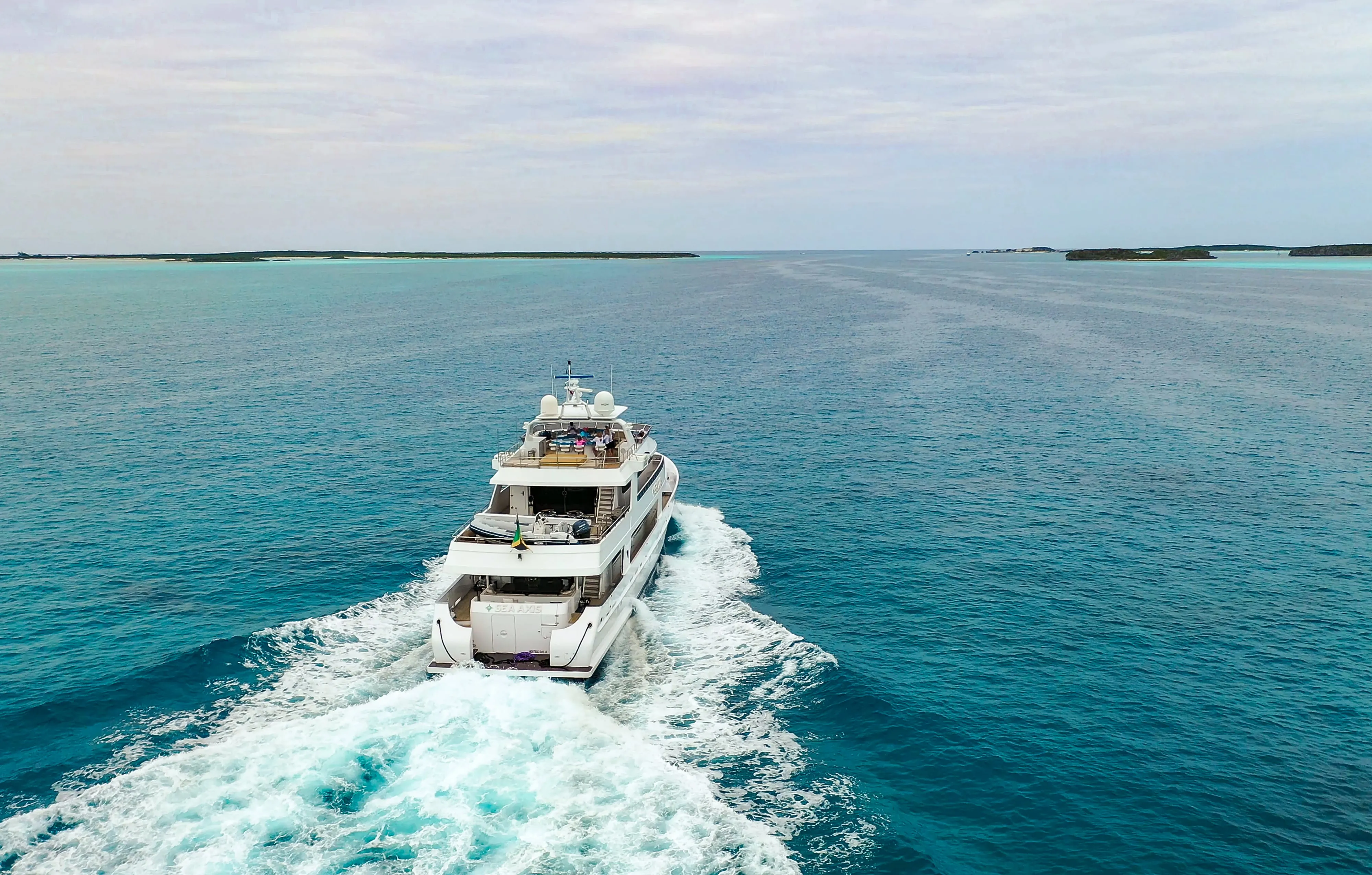 Plan Your Winter Escape to the Caribbean Aboard a Luxury Yacht