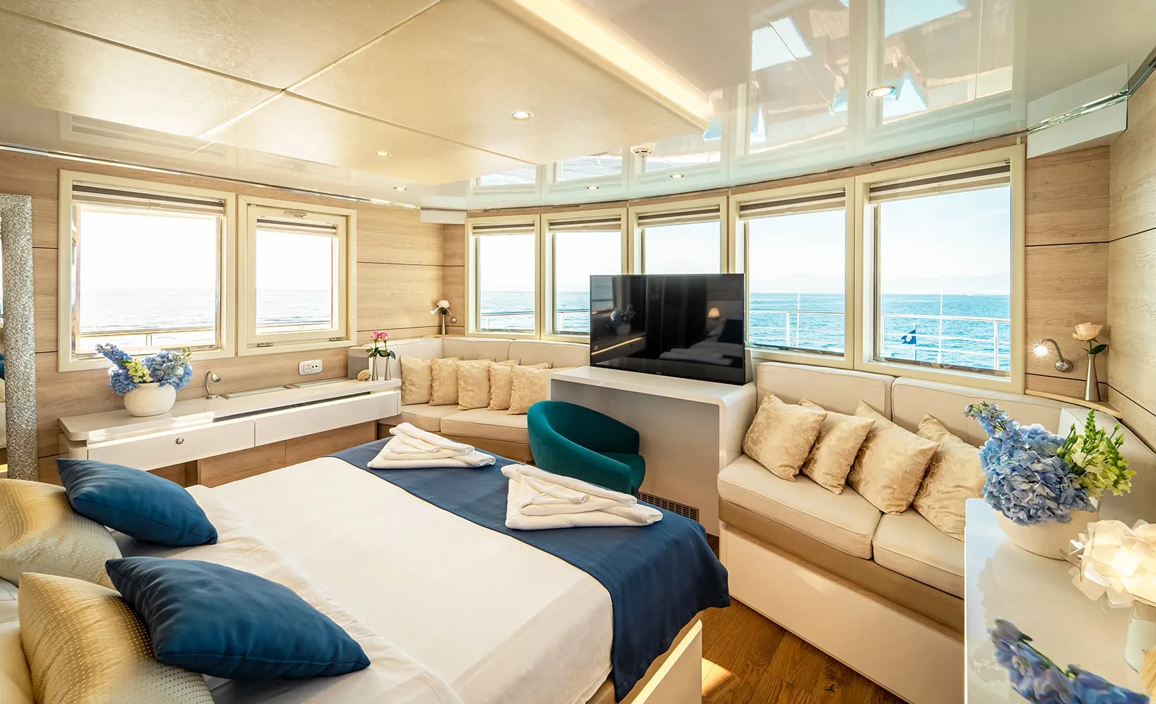 RIVA VIP cabin