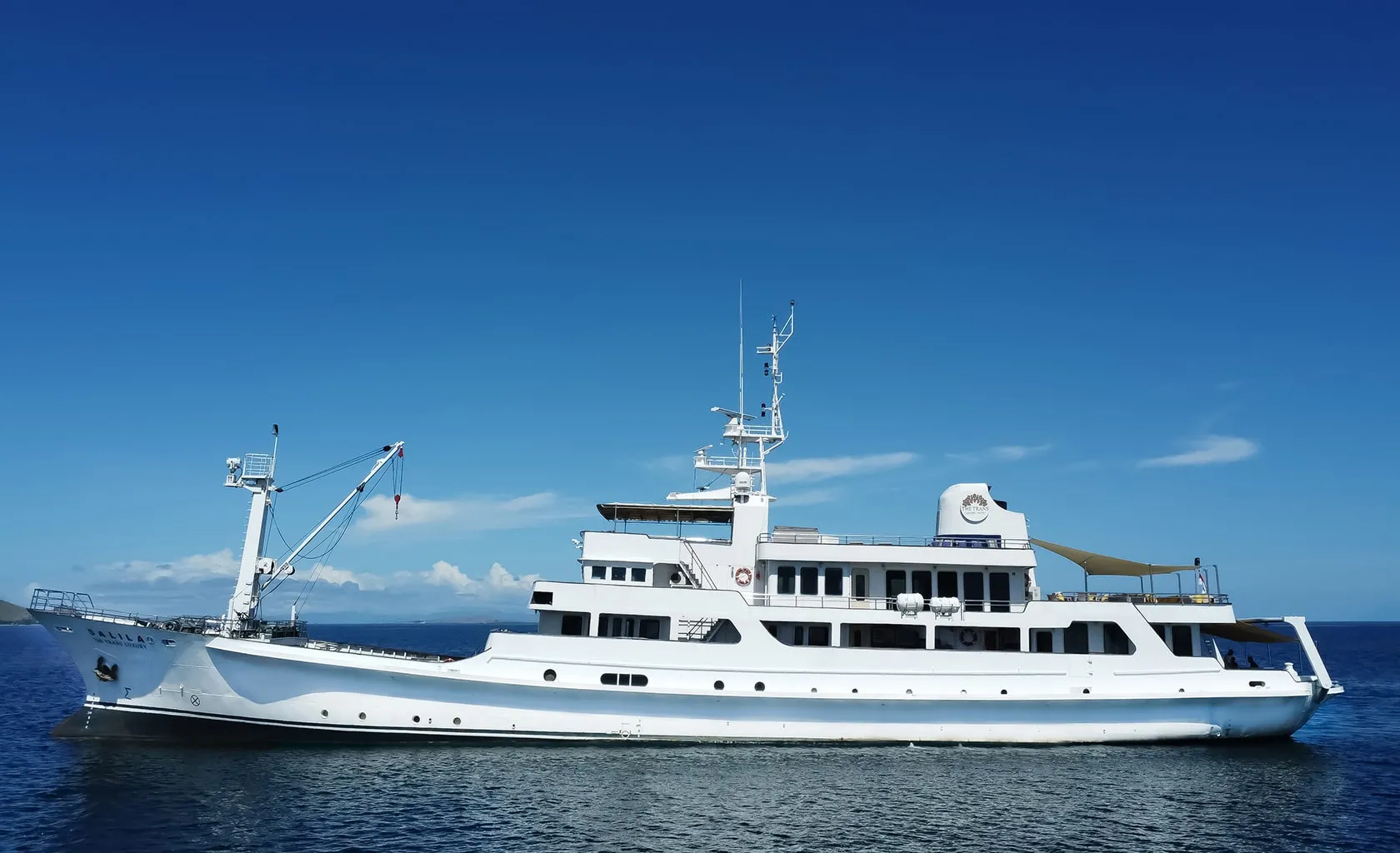THE TRANS LUXURY YACHT Anchored
