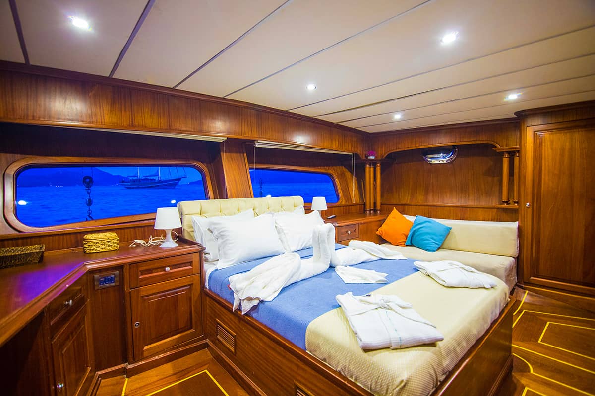 Yacht interior image