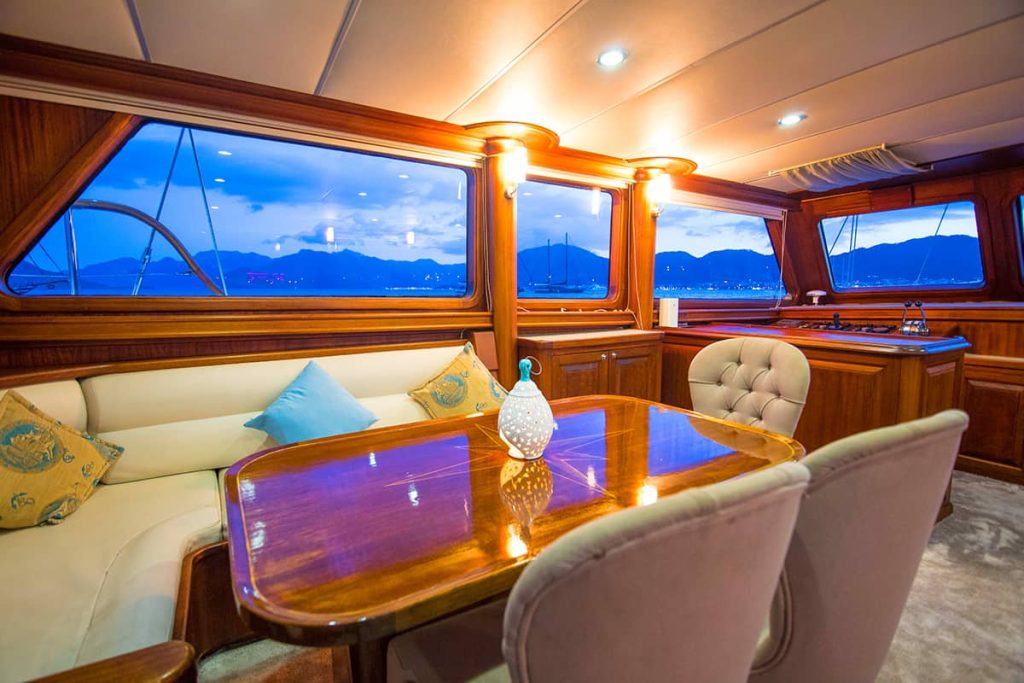 Yacht interior image