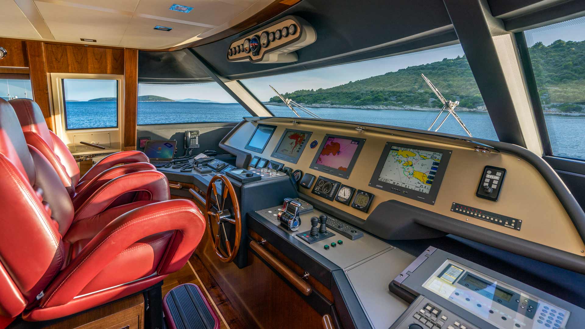 Yacht interior image