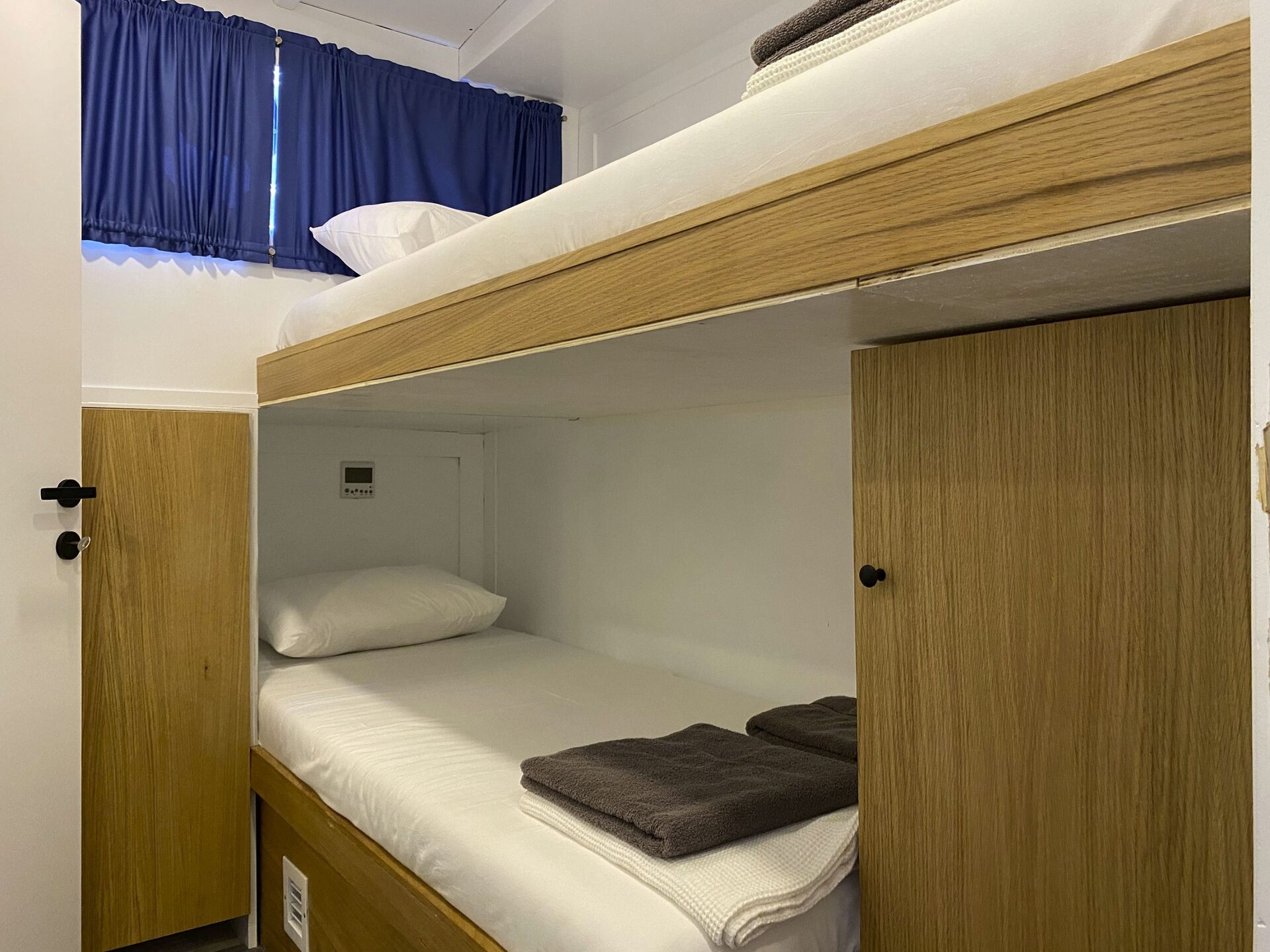 Yacht interior image