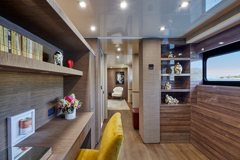 Yacht interior image