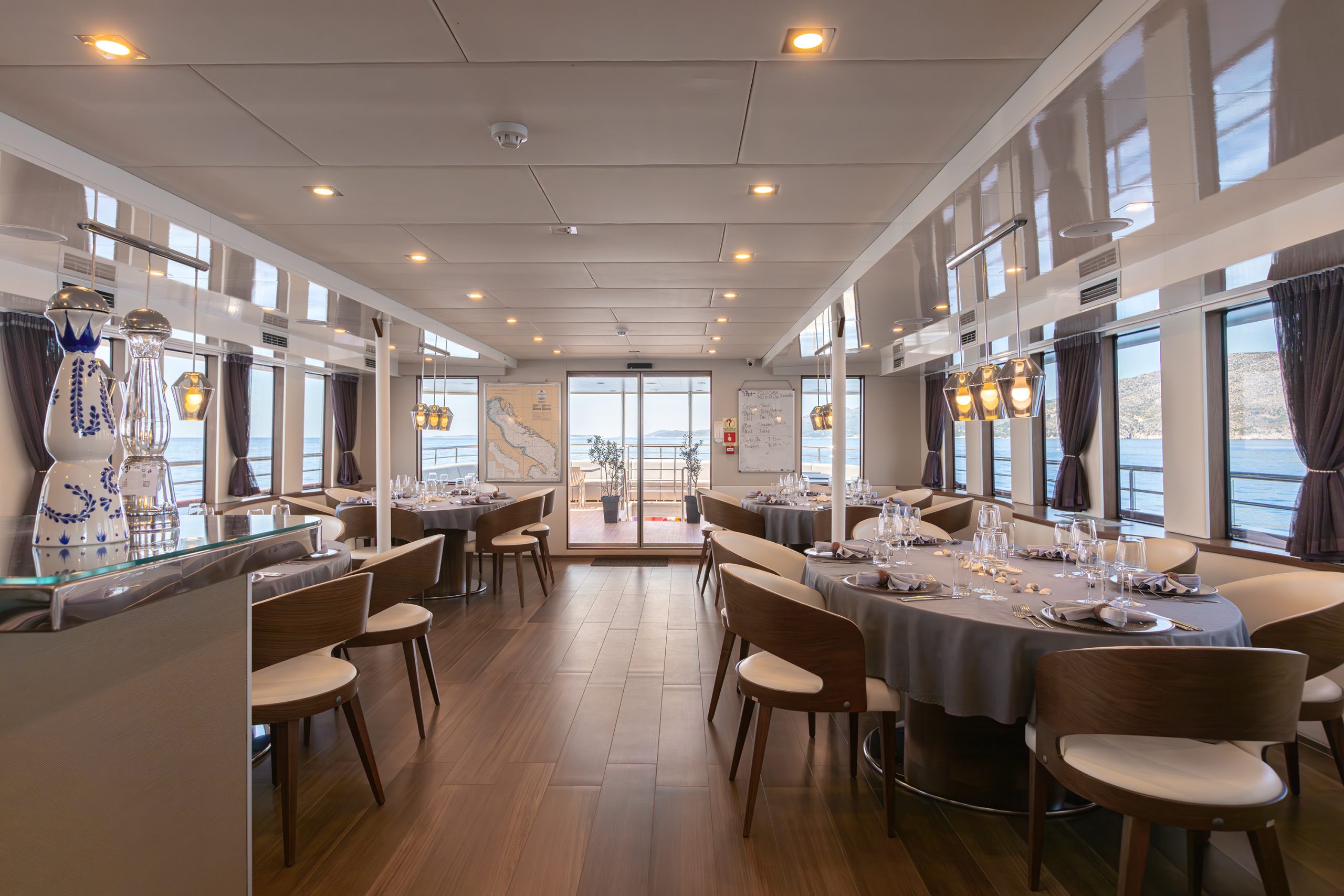 YOLO Dinning area in salon - Upper deck