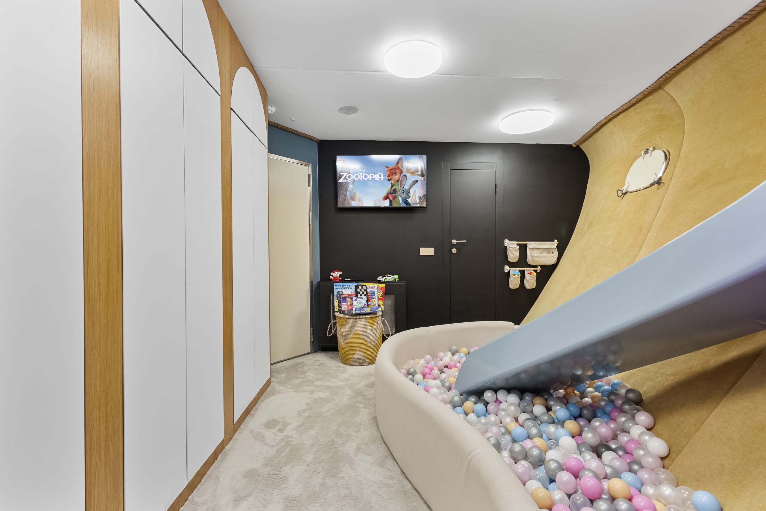 BELLA Playroom - Lower deck