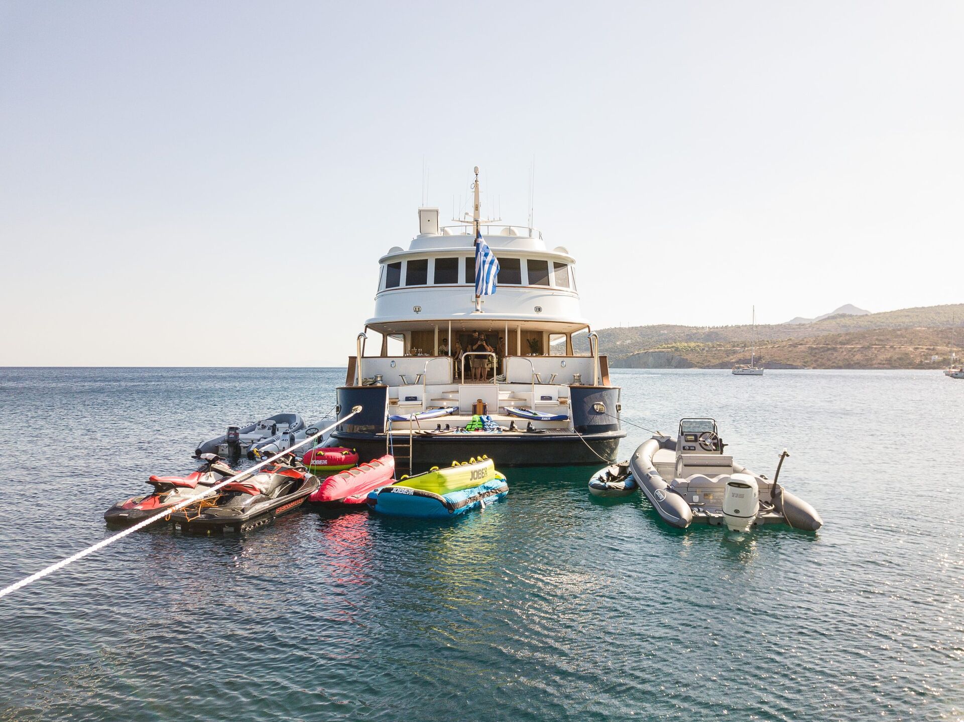 Yacht exterior image