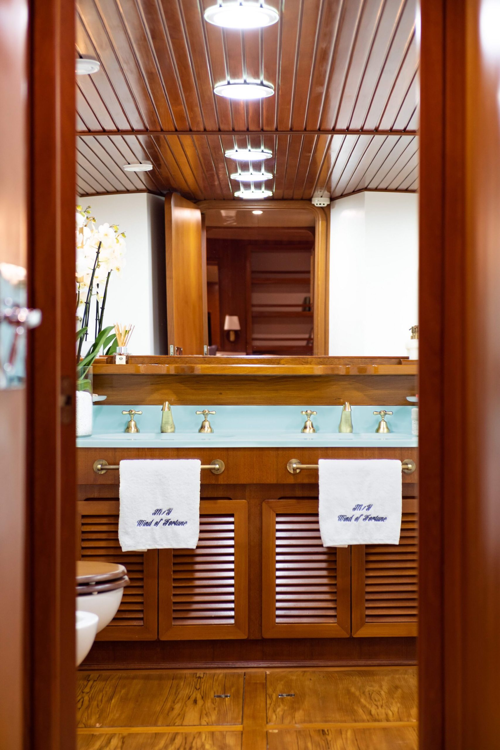 Yacht interior image