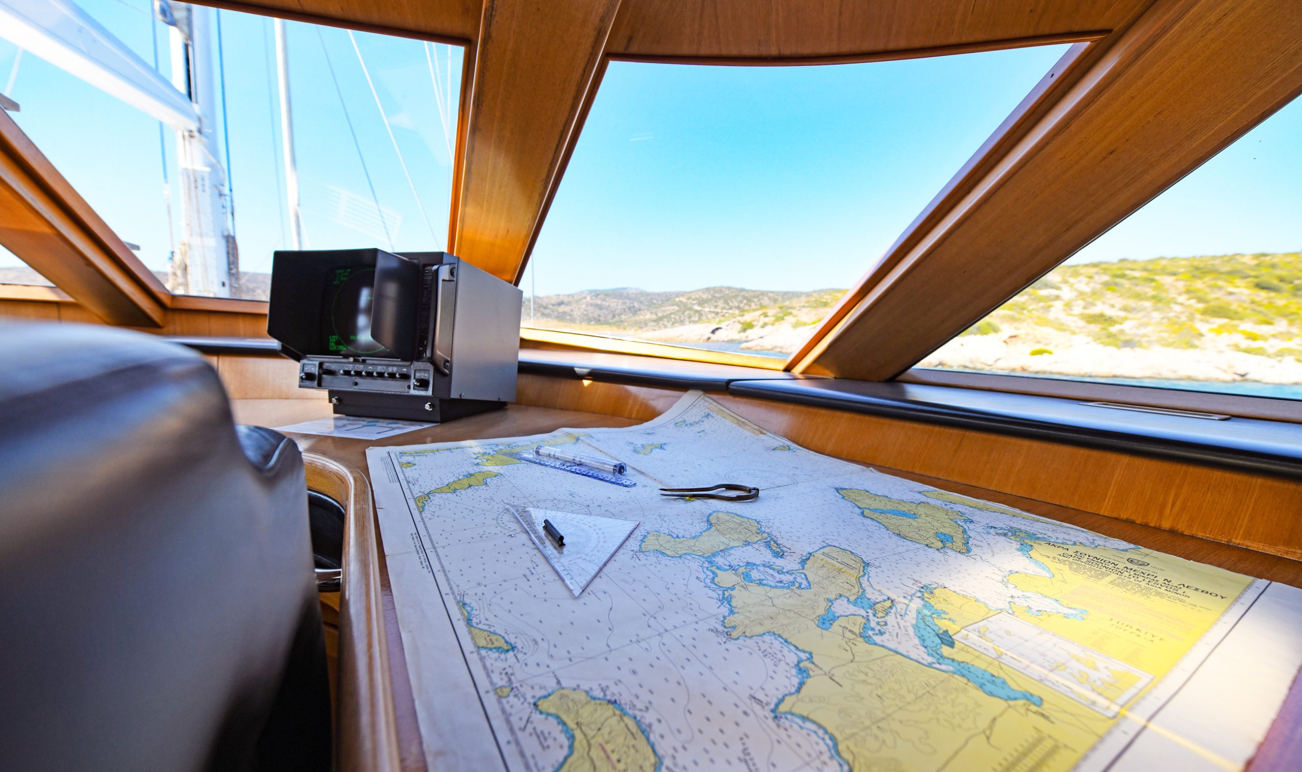 Yacht interior image