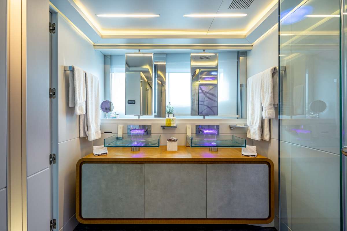 Yacht interior image