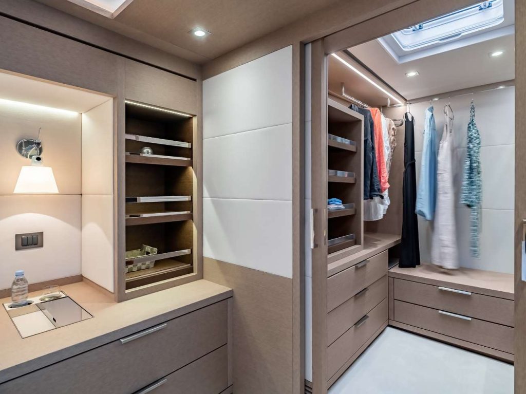 Yacht interior image