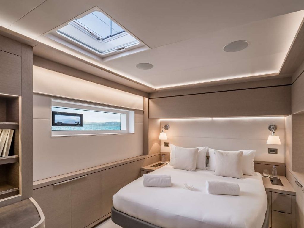 Yacht interior image