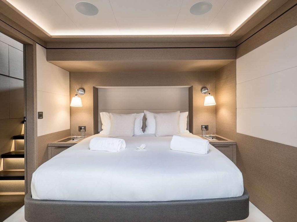 Yacht interior image