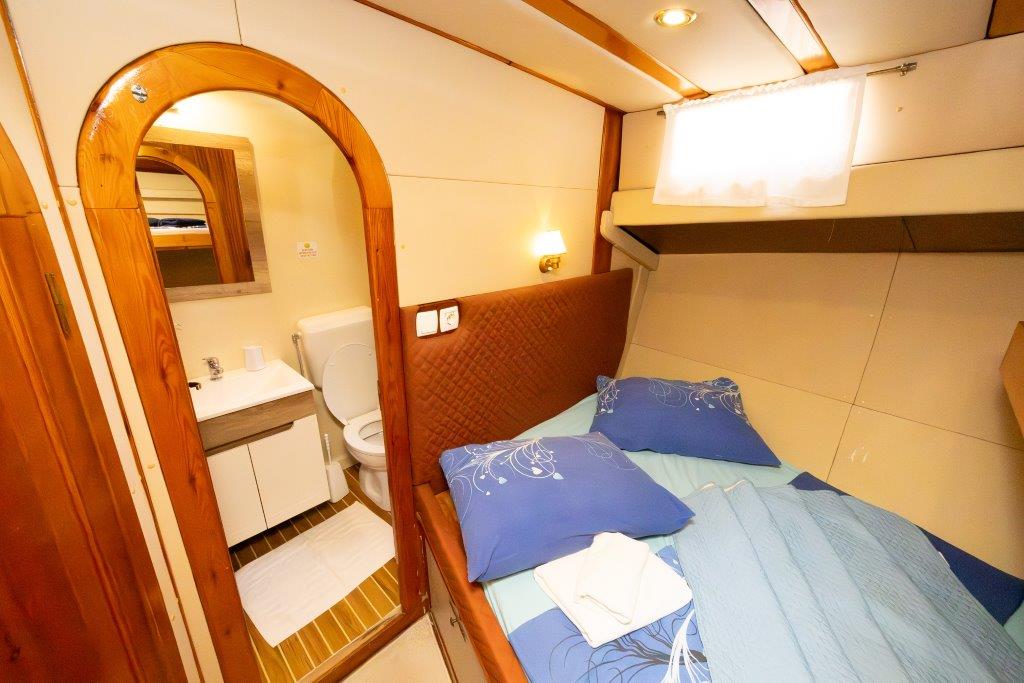 Yacht interior image