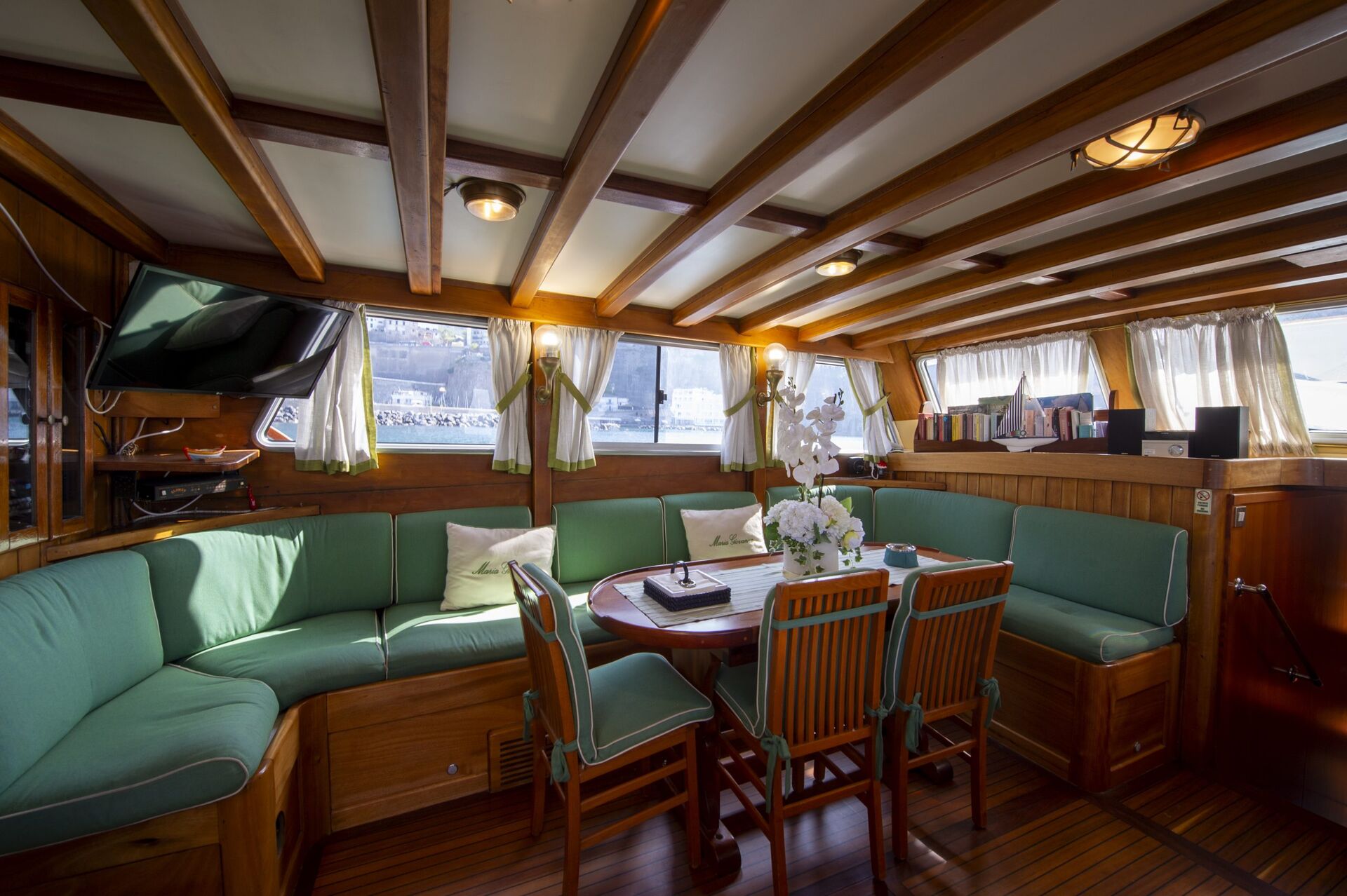 Yacht interior image