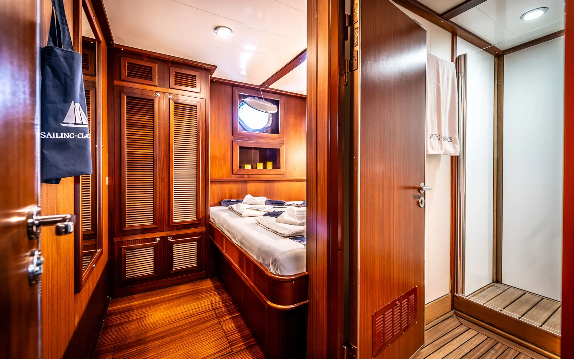 Yacht interior image