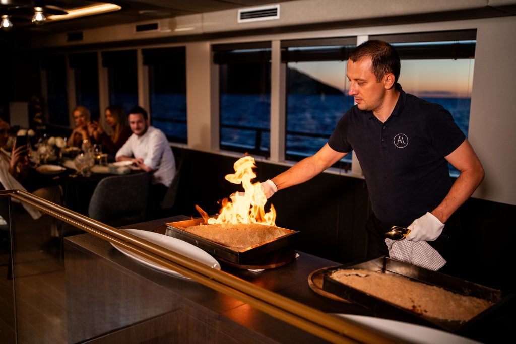 ANIMA MARIS Show kitchen