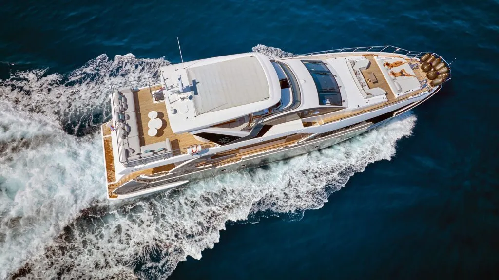 Yacht exterior image