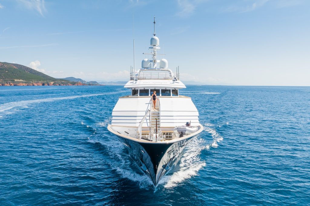 Yacht exterior image