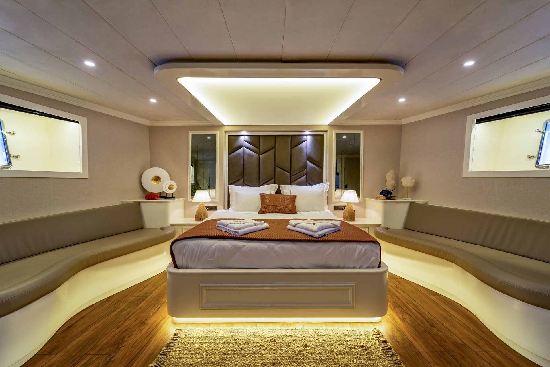 Yacht interior image