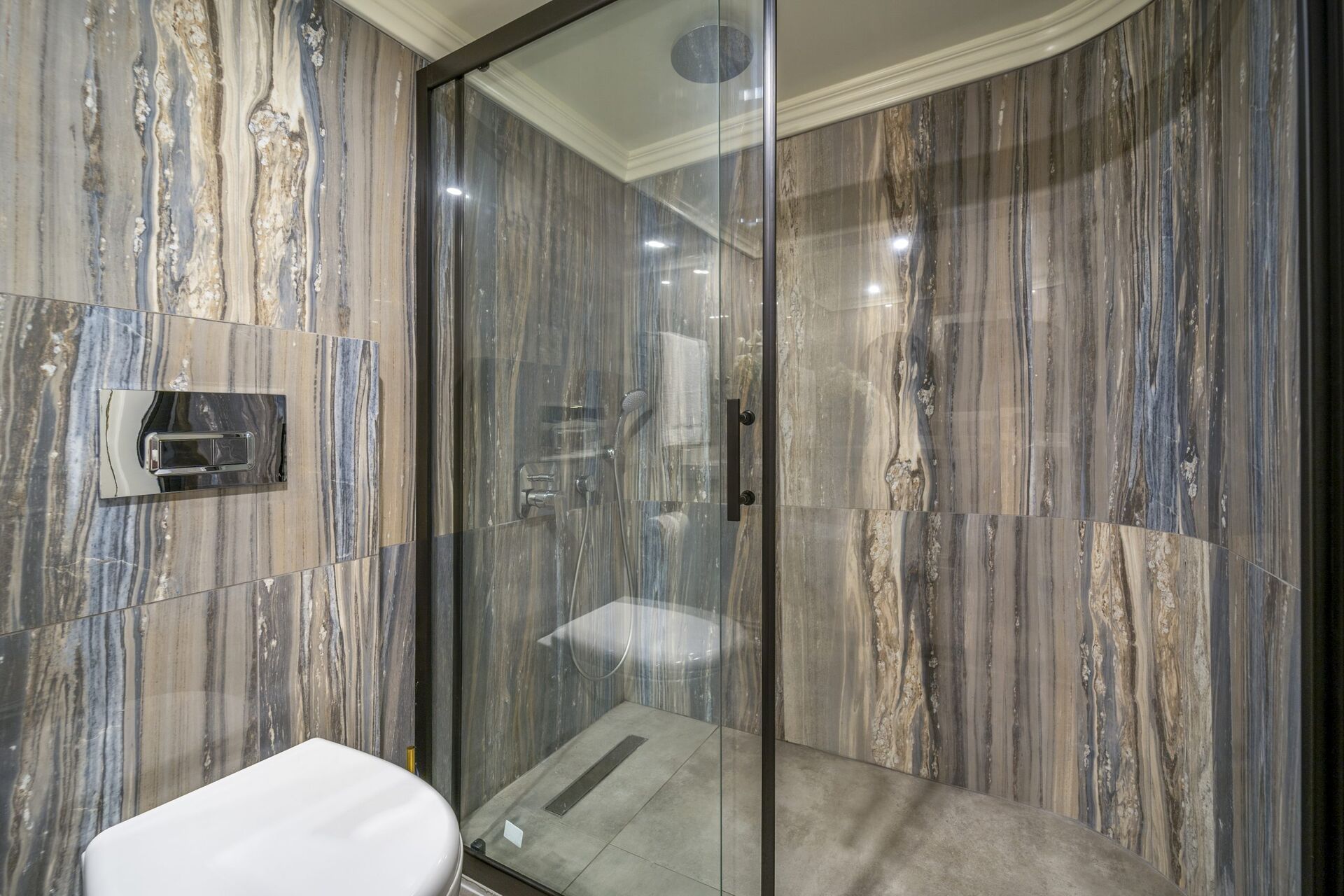 Yacht interior image