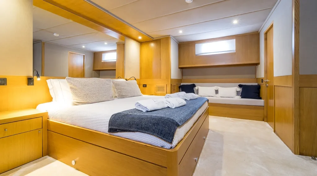 Yacht interior image