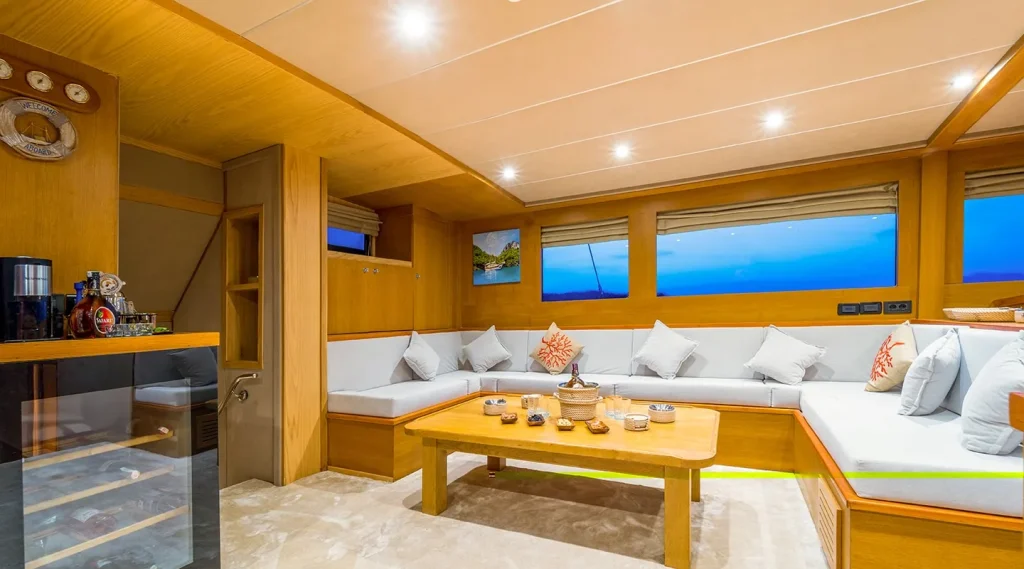 Yacht interior image