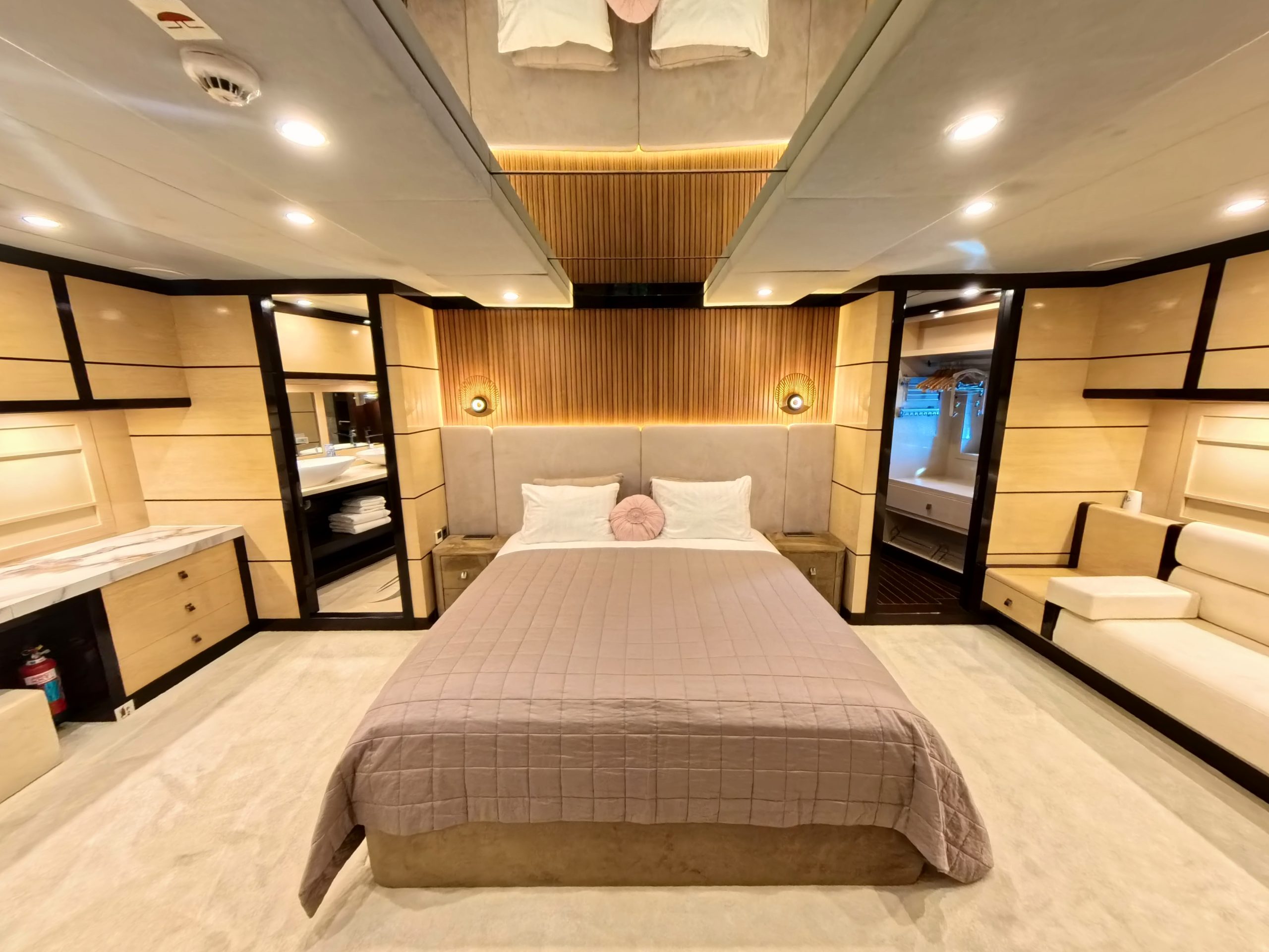 PERLA DEL MARE Double cabin